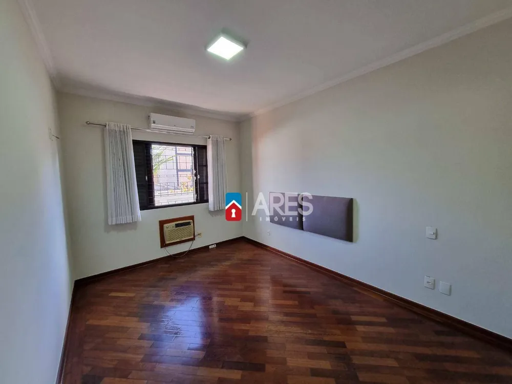 Casa, 3 quartos, 206 m² - Foto 13
