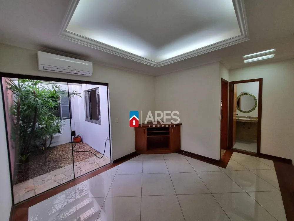 Casa, 3 quartos, 206 m² - Foto 6