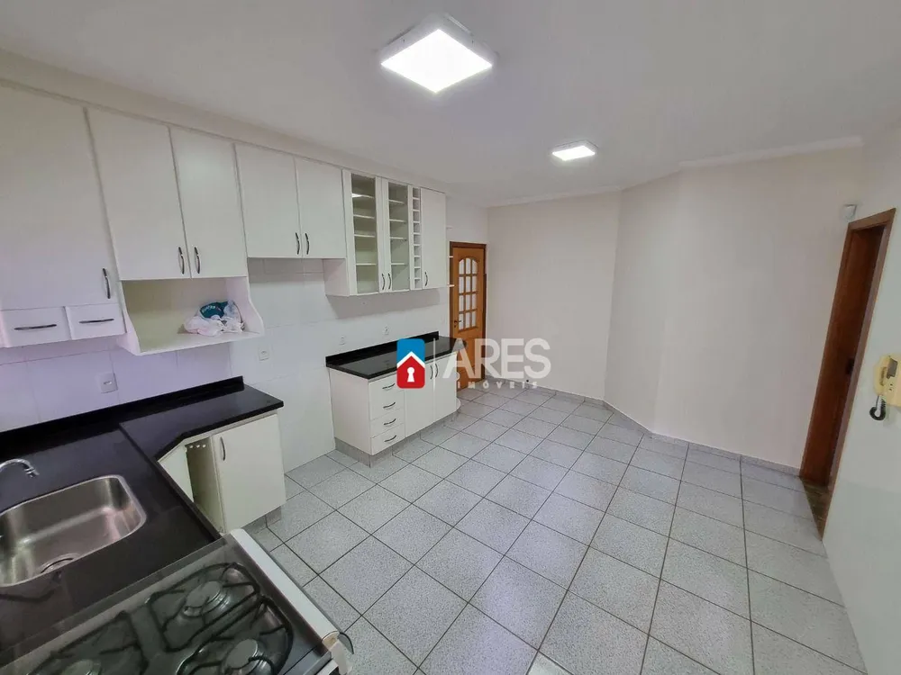 Casa, 3 quartos, 206 m² - Foto 9