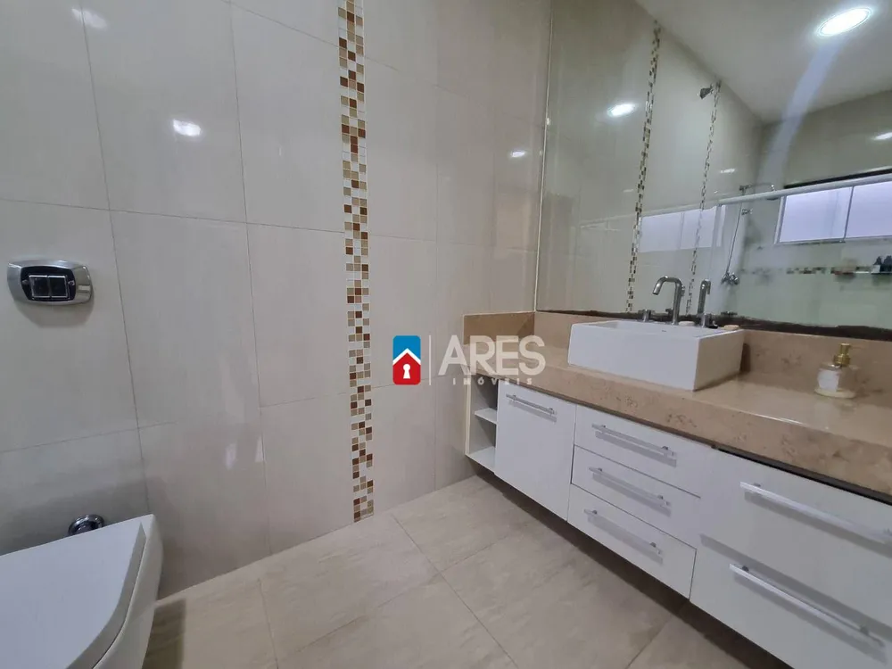 Casa, 3 quartos, 286 m² - Foto 2