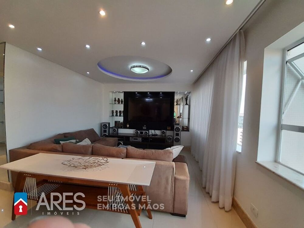 Apartamento à venda com 3 quartos, 262m² - Foto 1