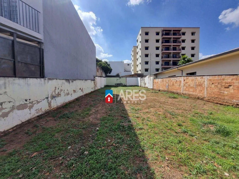 Terreno, 300 m² - Foto 3