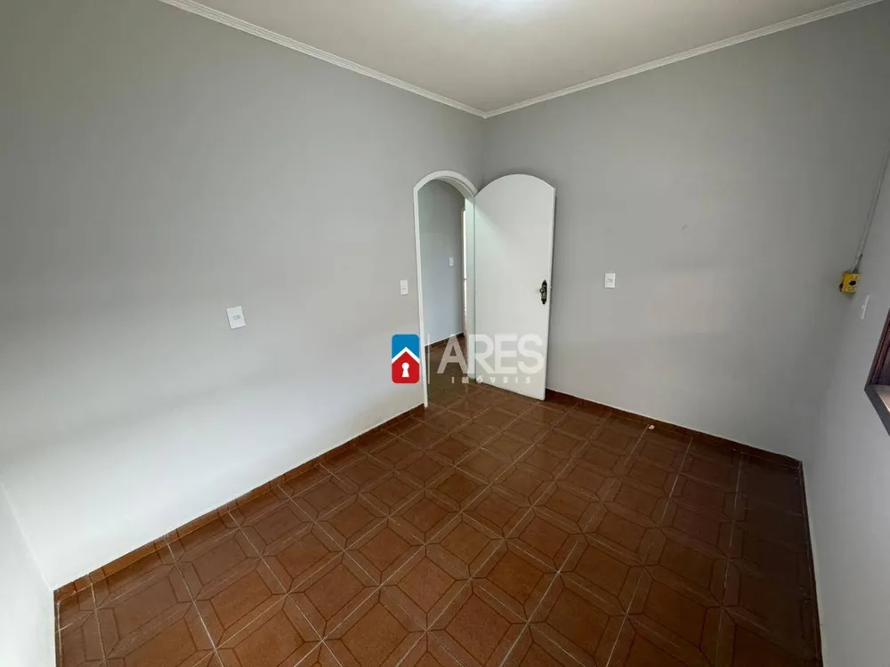 Casa, 3 quartos, 256 m² - Foto 9