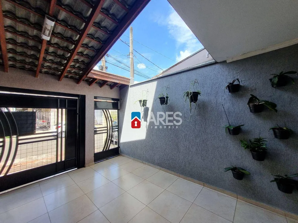 Casa, 3 quartos, 233 m² - Foto 3