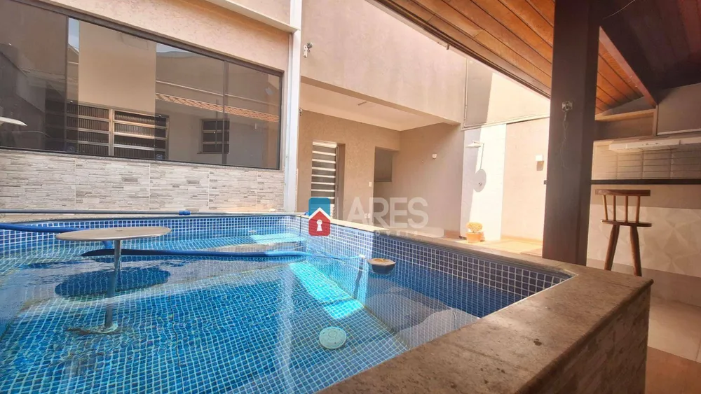 Casa, 3 quartos, 221 m² - Foto 7