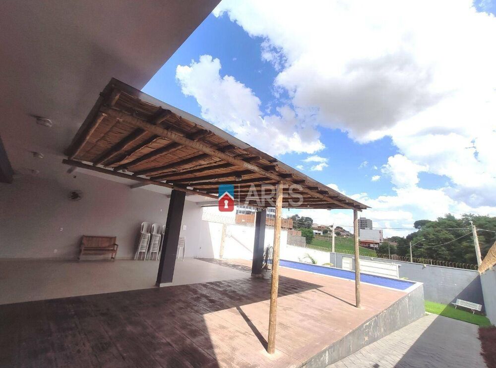 Chácara, 376 m² - Foto 1