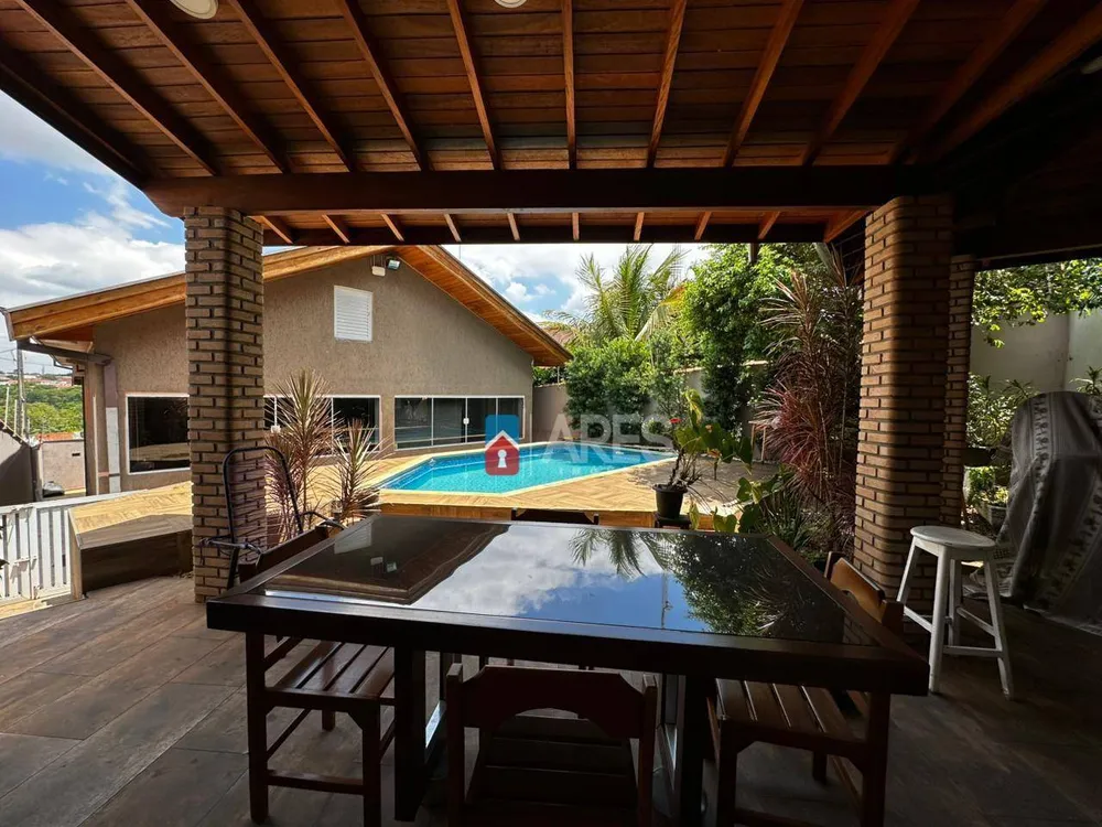 Casa, 4 quartos, 220 m² - Foto 4