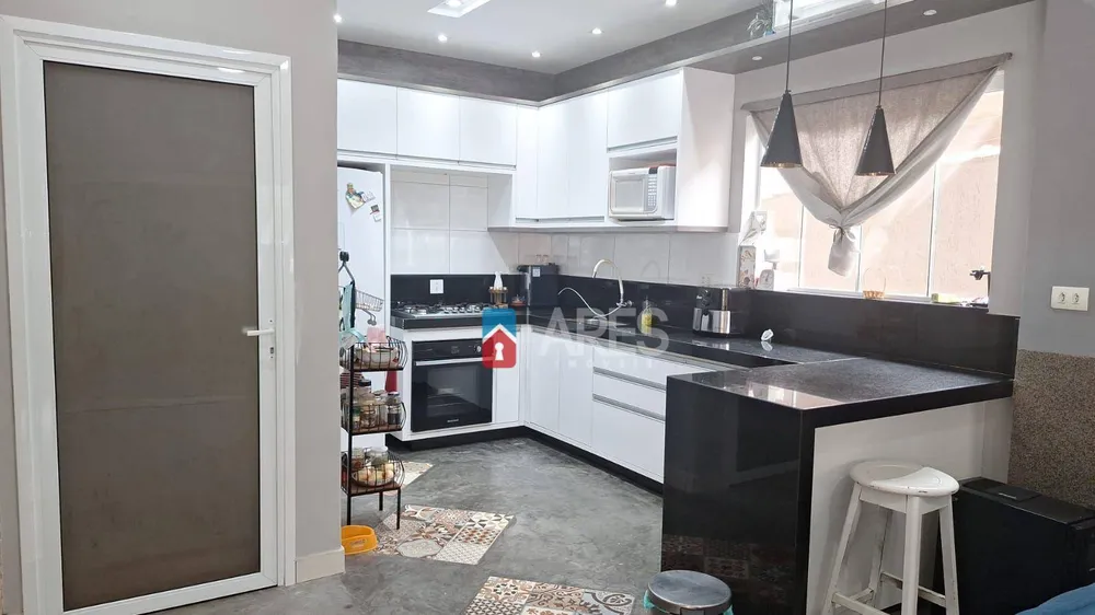 Casa, 4 quartos, 220 m² - Foto 7