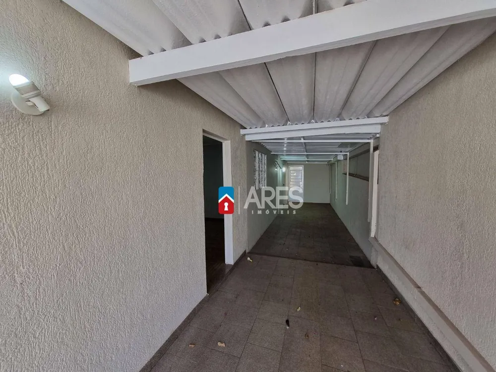 Casa, 3 quartos, 136 m² - Foto 2