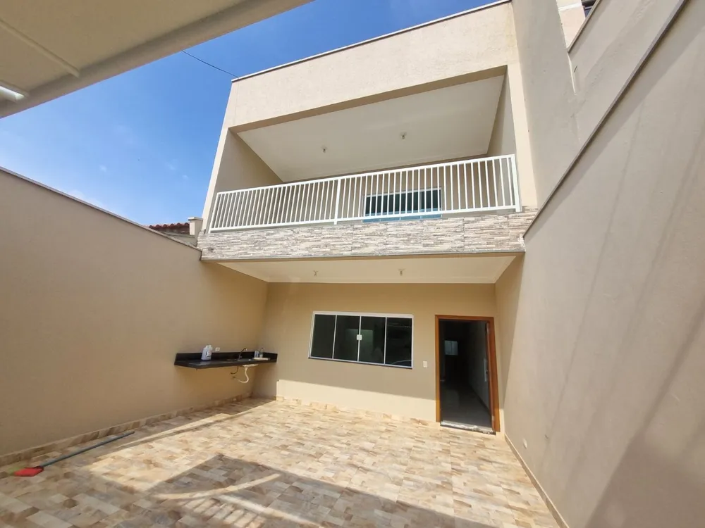 Casa, 2 quartos, 212 m² - Foto 1