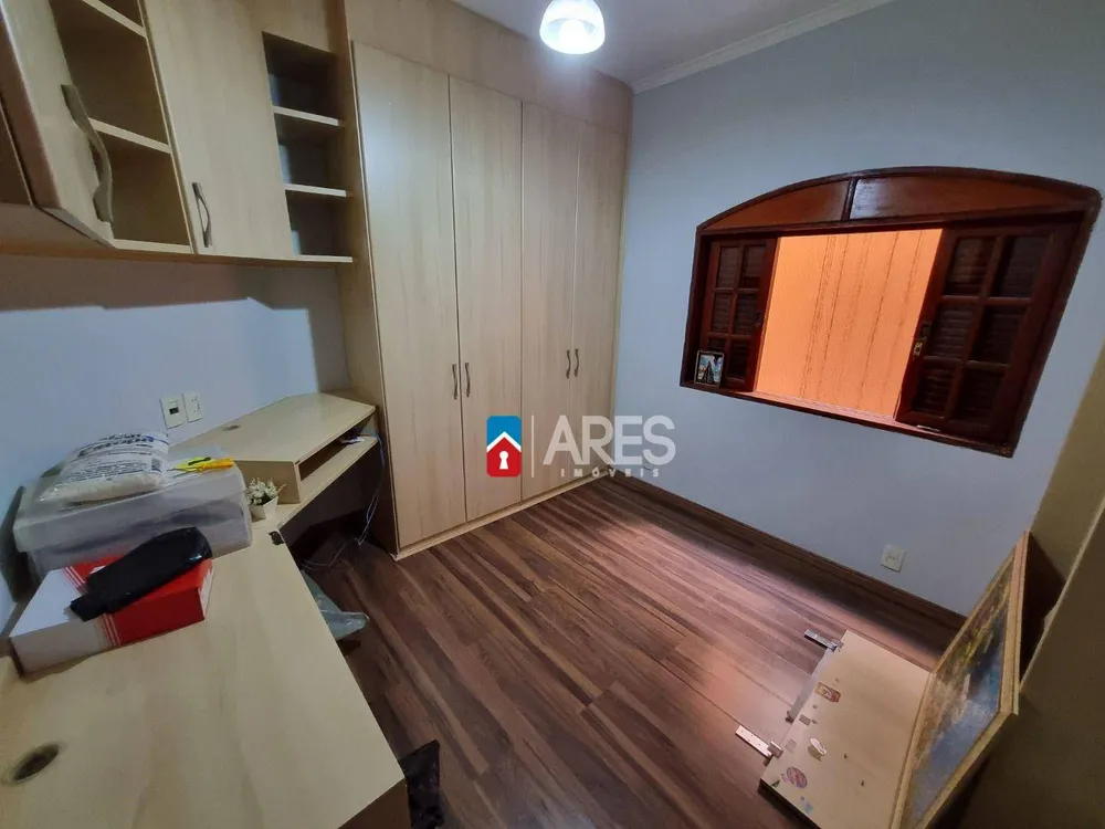Casa, 2 quartos, 227 m² - Foto 4