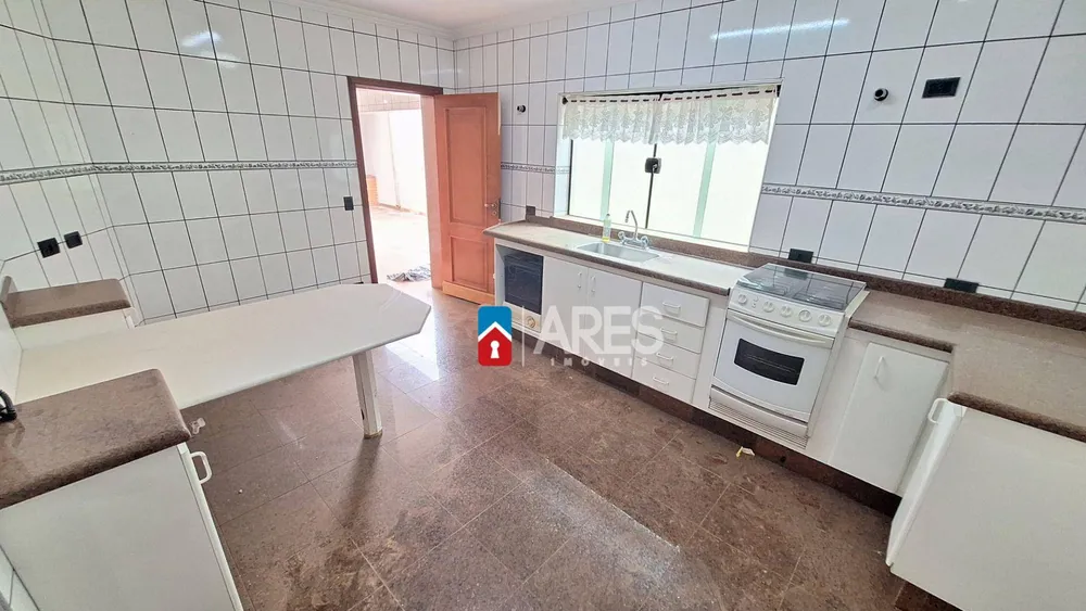 Casa, 3 quartos, 180 m² - Foto 10