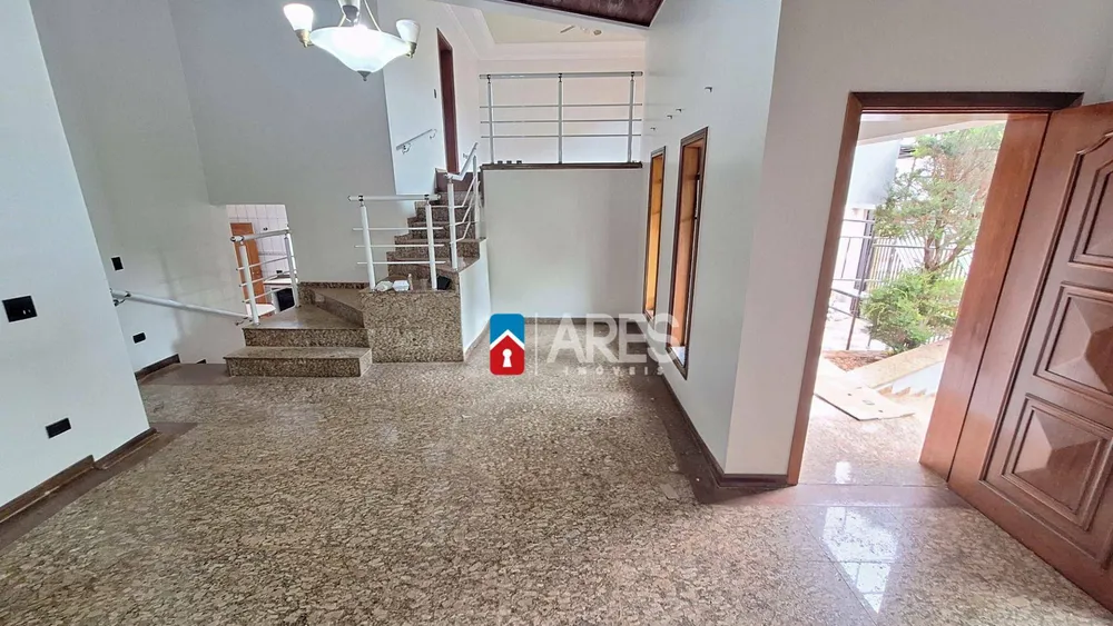 Casa, 3 quartos, 180 m² - Foto 1