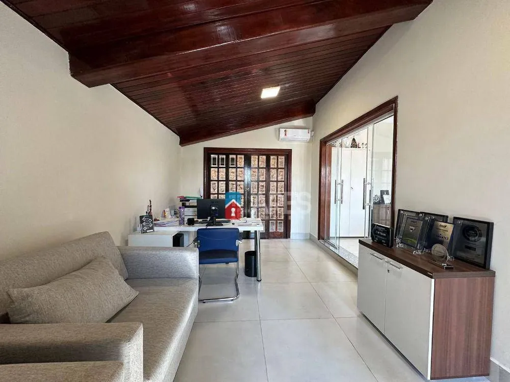 Casa, 5 quartos, 300 m² - Foto 2