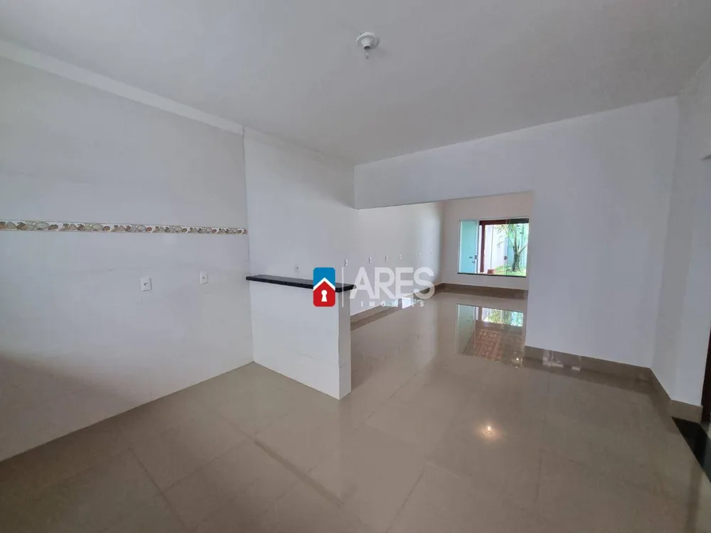 Casa, 3 quartos, 167 m² - Foto 2