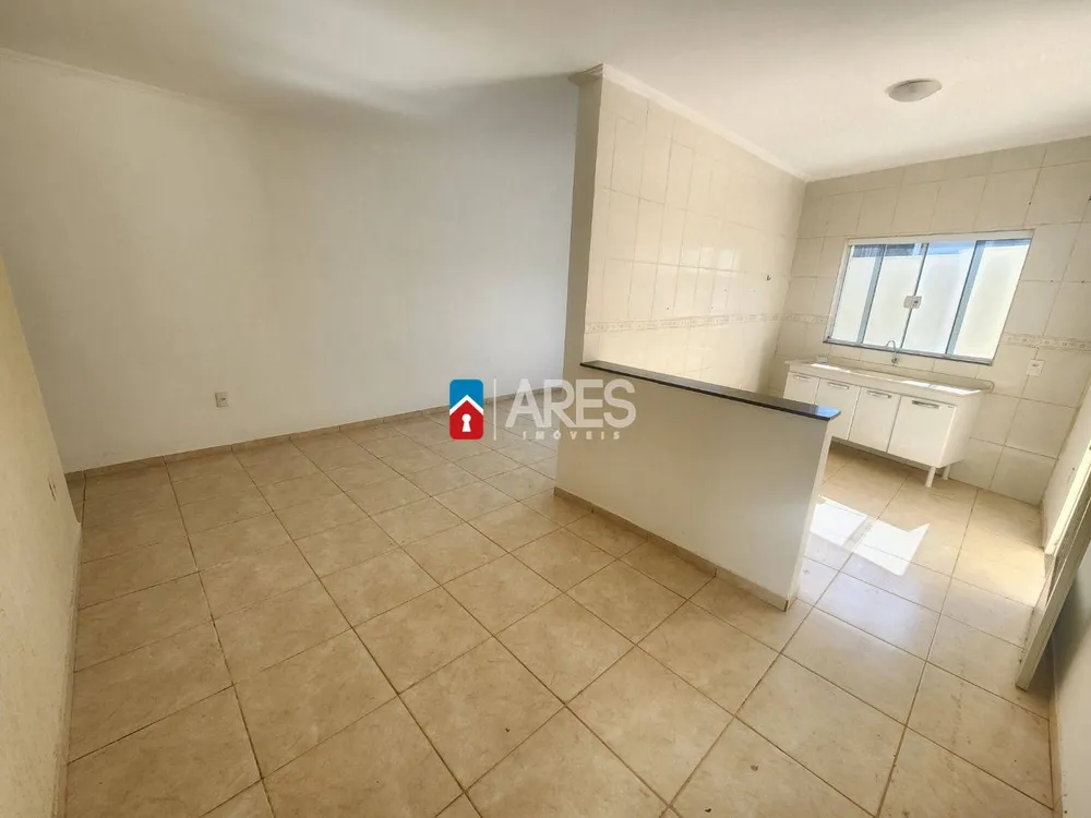 Casa, 3 quartos, 80 m² - Foto 2