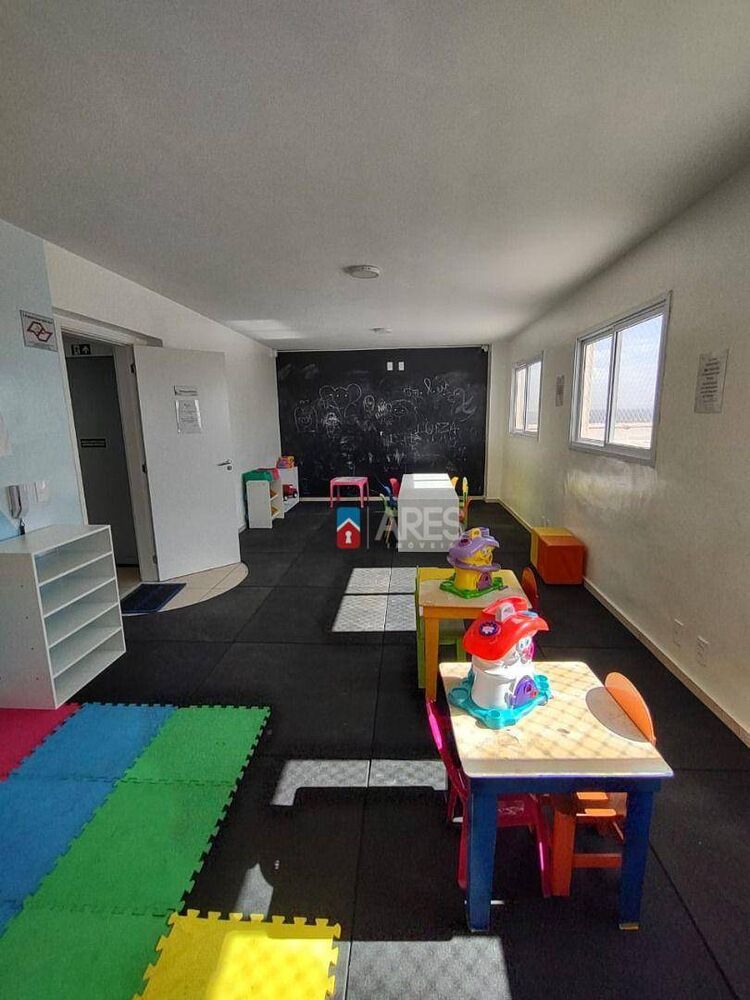 Apartamento à venda com 2 quartos, 45m² - Foto 19