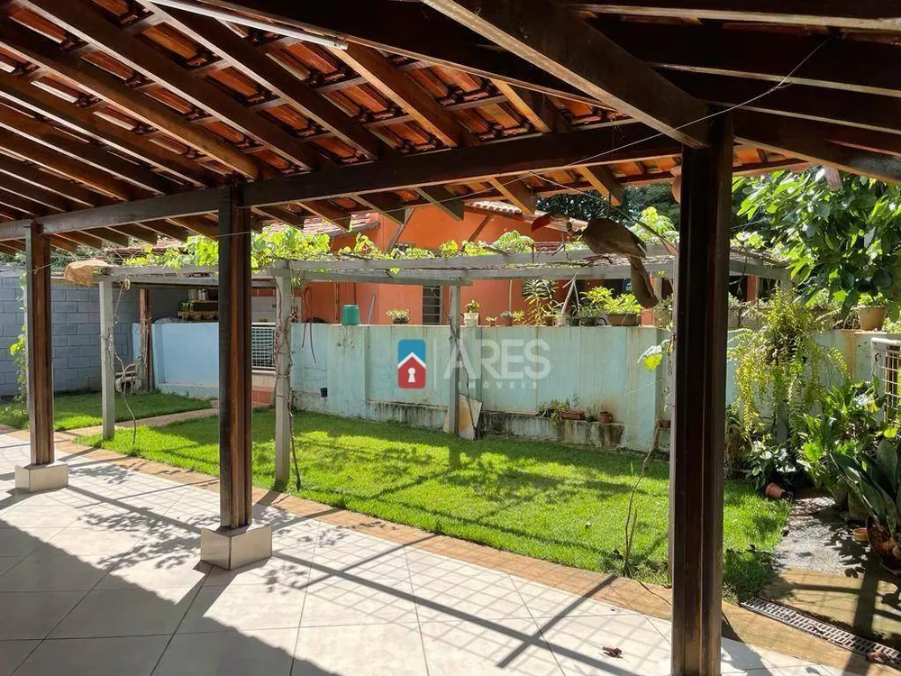 Chácara, 3 quartos, 5000 m² - Foto 1