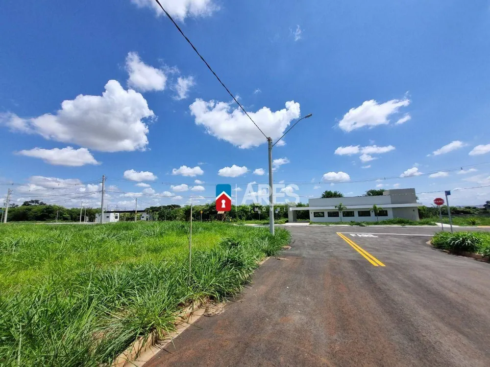 Loteamento e Condomínio, 180 m² - Foto 2