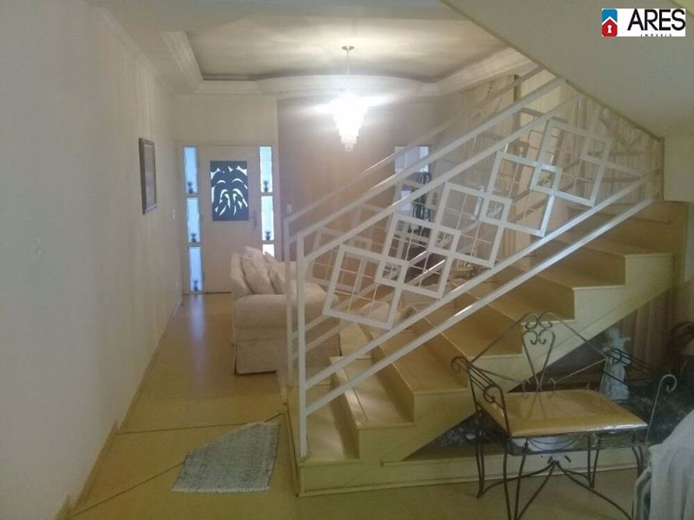 Casa, 4 quartos, 294 m² - Foto 4