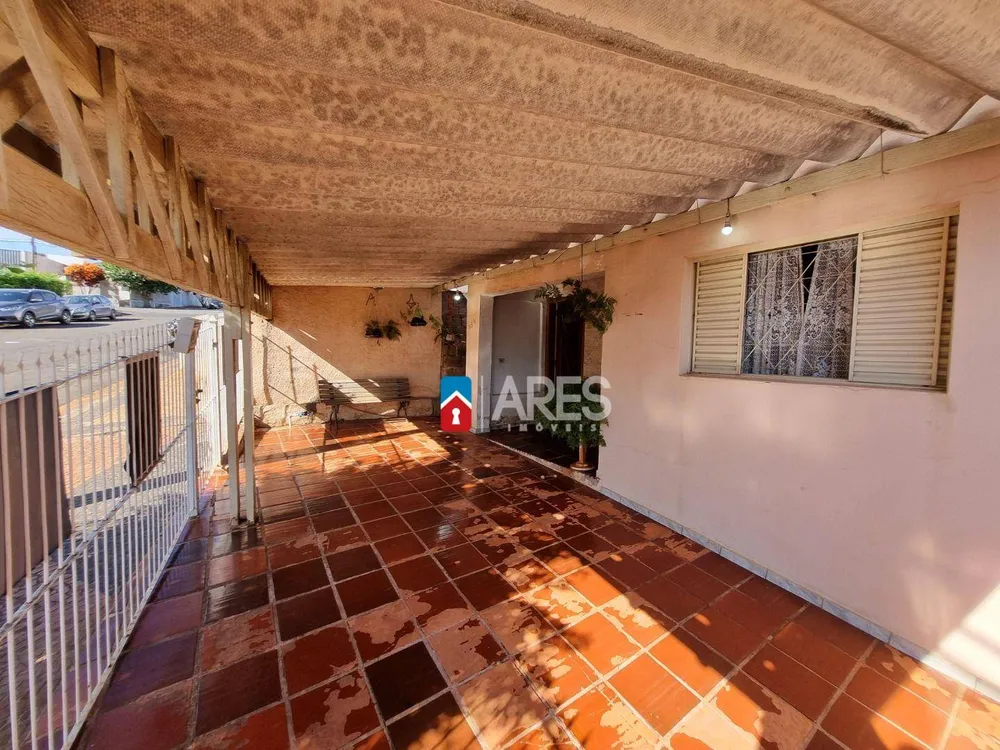 Casa, 4 quartos, 170 m² - Foto 1