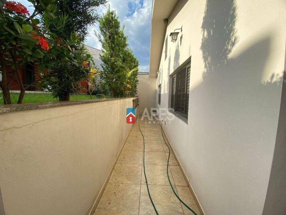 Casa, 3 quartos, 176 m² - Foto 4