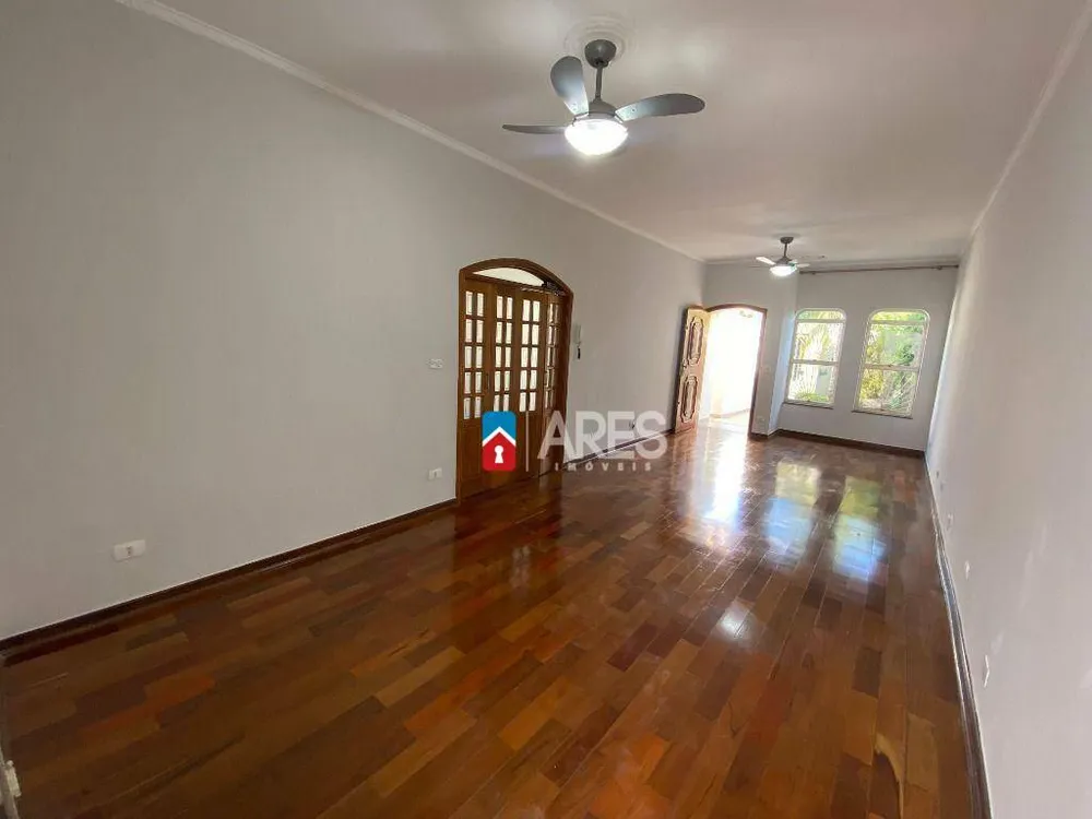 Casa, 3 quartos, 197 m² - Foto 3