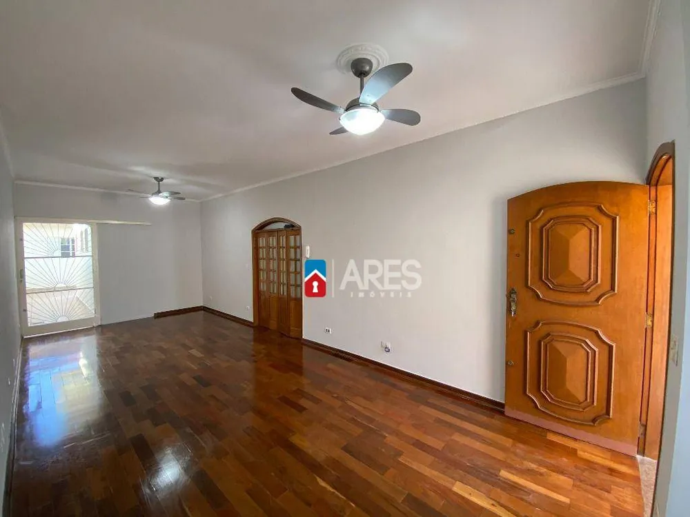 Casa, 3 quartos, 197 m² - Foto 4