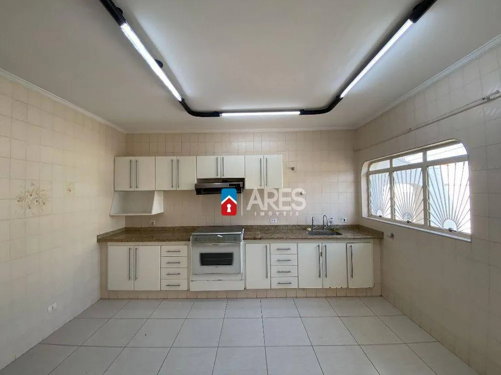 Casa, 3 quartos, 197 m² - Foto 6