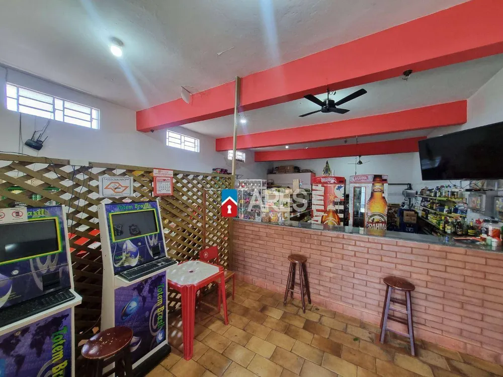 Casa, 3 quartos, 250 m² - Foto 15