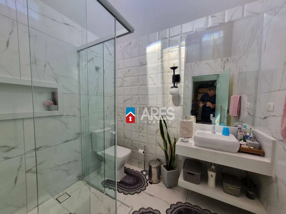 Casa, 3 quartos, 250 m² - Foto 2