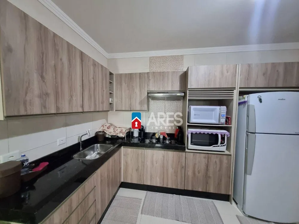 Casa, 3 quartos, 250 m² - Foto 8