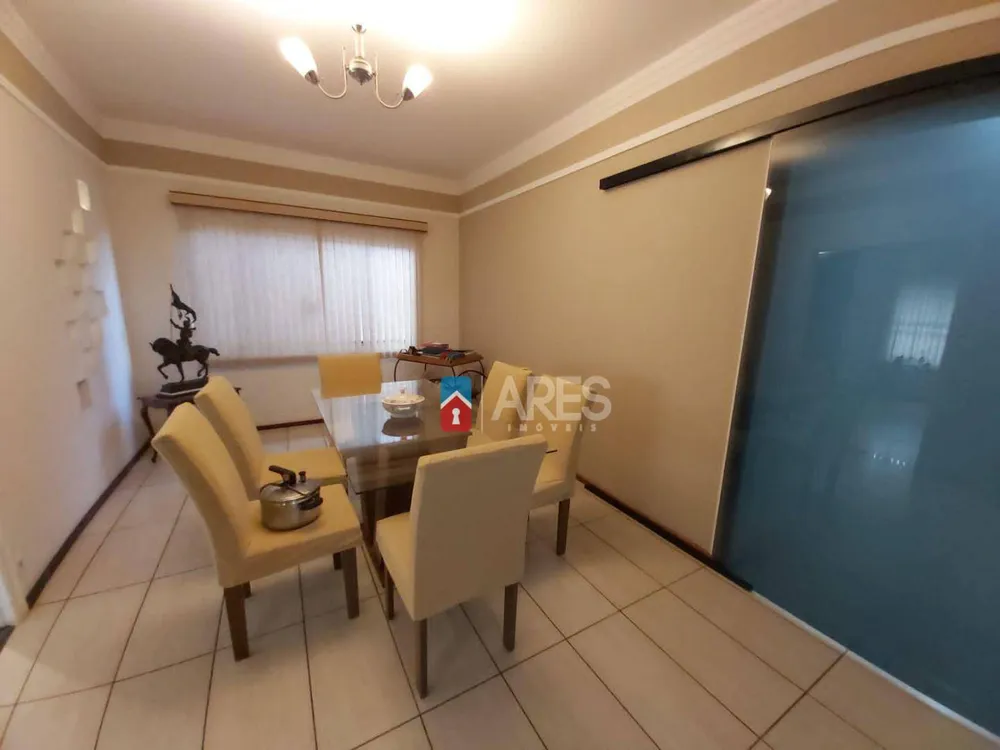 Casa, 3 quartos, 230 m² - Foto 17