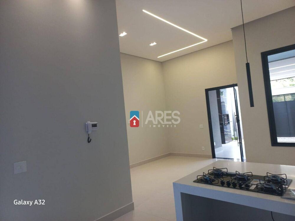 Casa à venda com 3 quartos, 143m² - Foto 9