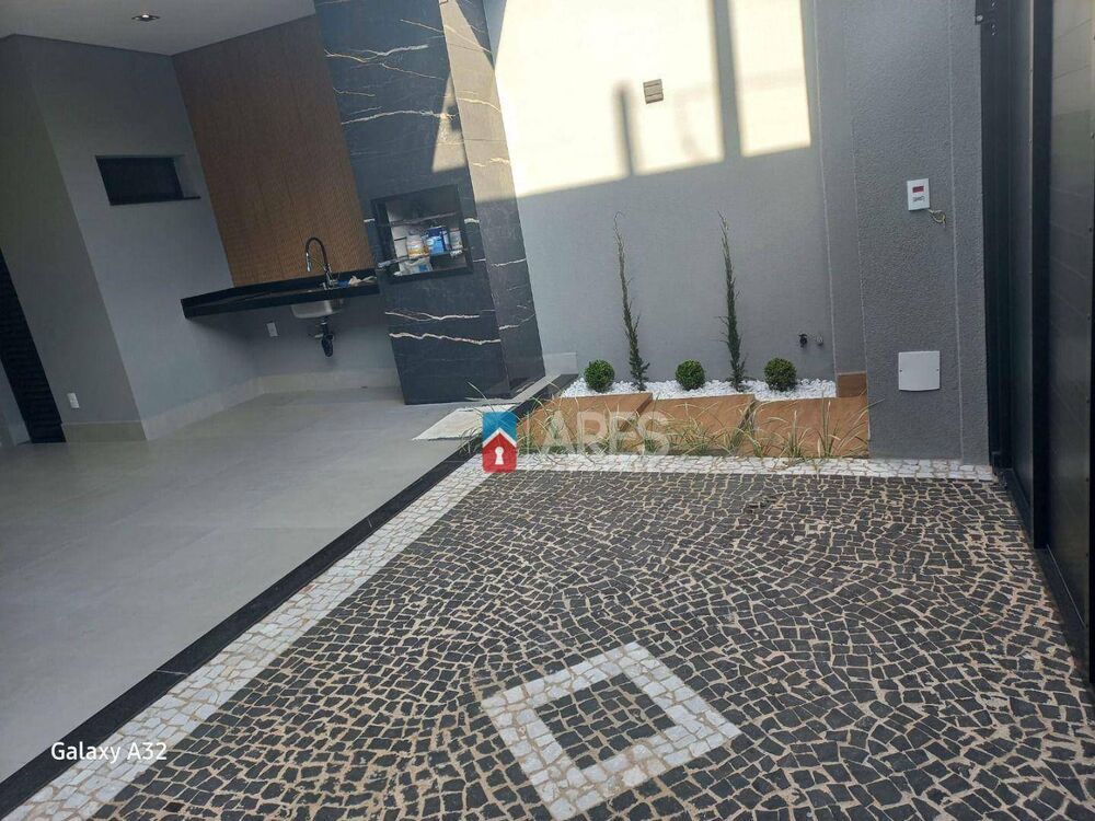 Casa à venda com 3 quartos, 143m² - Foto 5