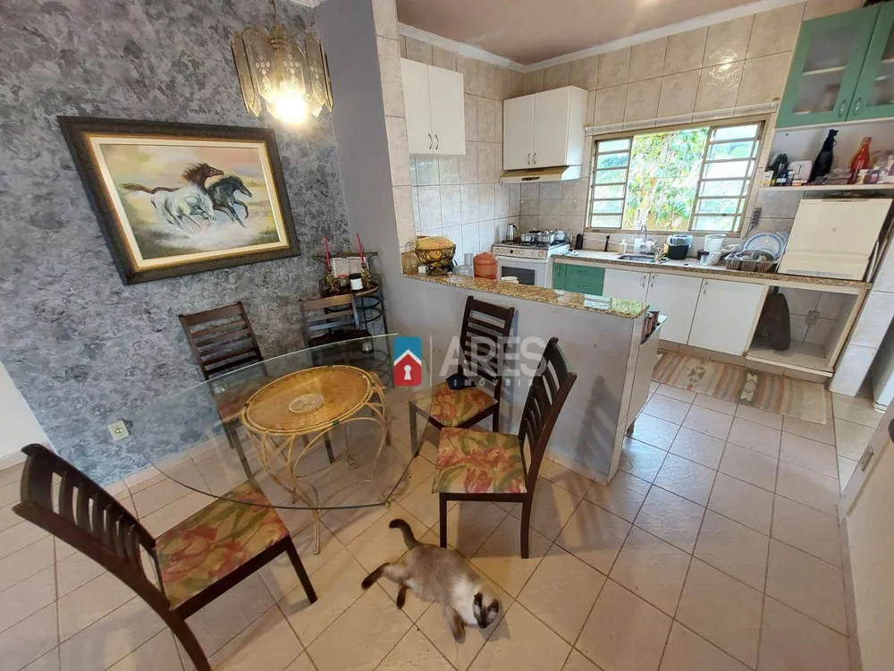 Chácara, 4 quartos, 790 m² - Foto 4