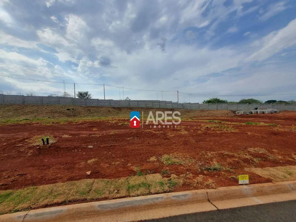 Loteamento e Condomínio, 745 m² - Foto 1