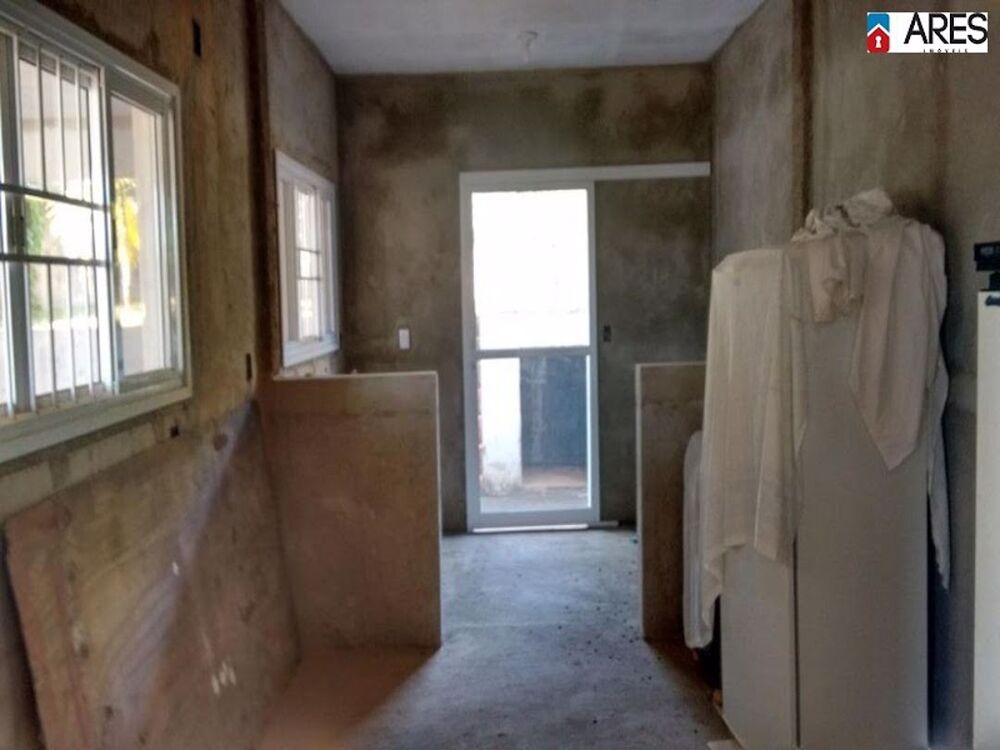 Chácara, 5 quartos, 1050 m² - Foto 2