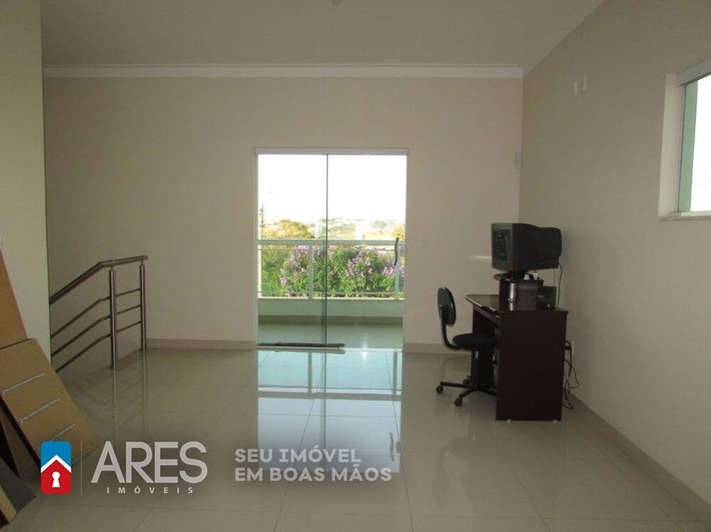 Casa, 4 quartos, 250 m² - Foto 11