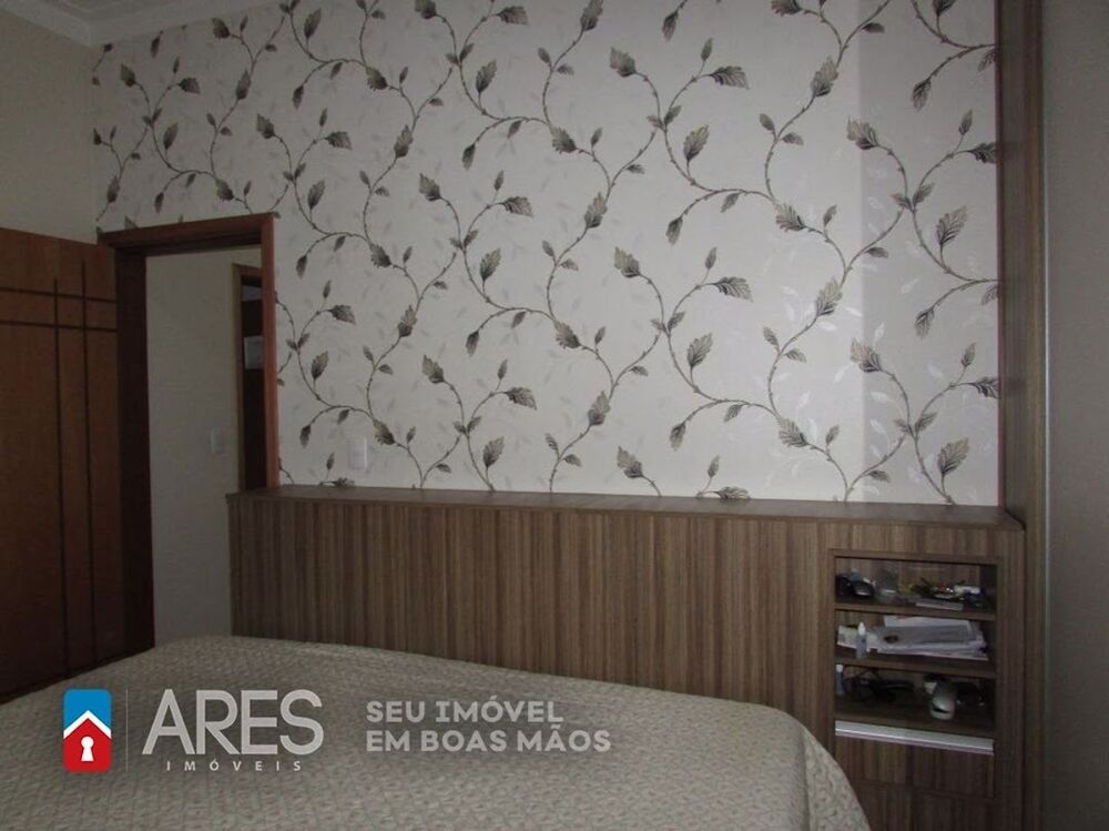 Casa, 4 quartos, 250 m² - Foto 6