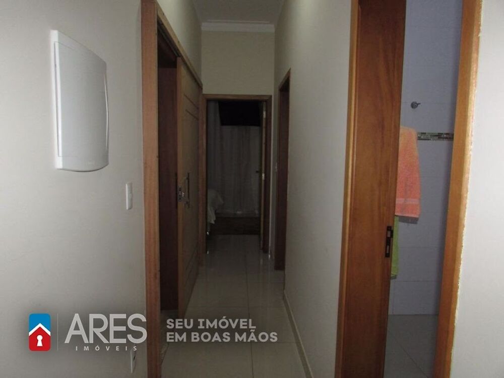 Casa, 4 quartos, 250 m² - Foto 9