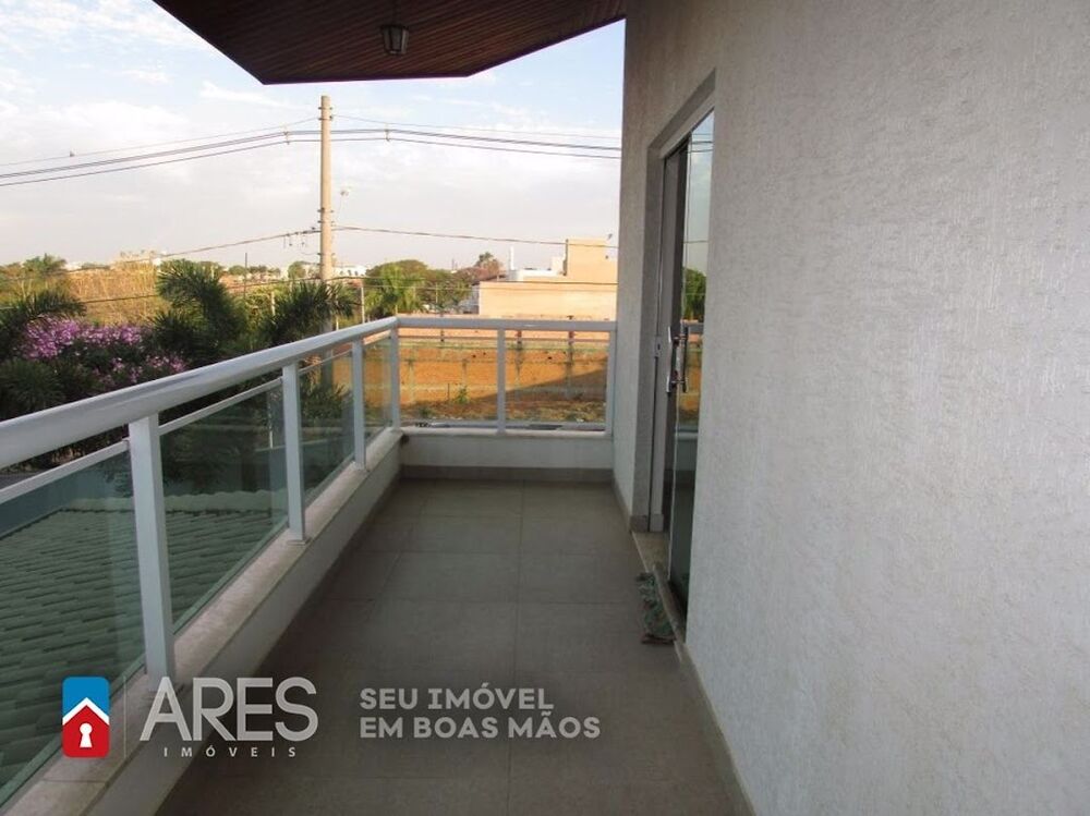 Casa, 4 quartos, 250 m² - Foto 14