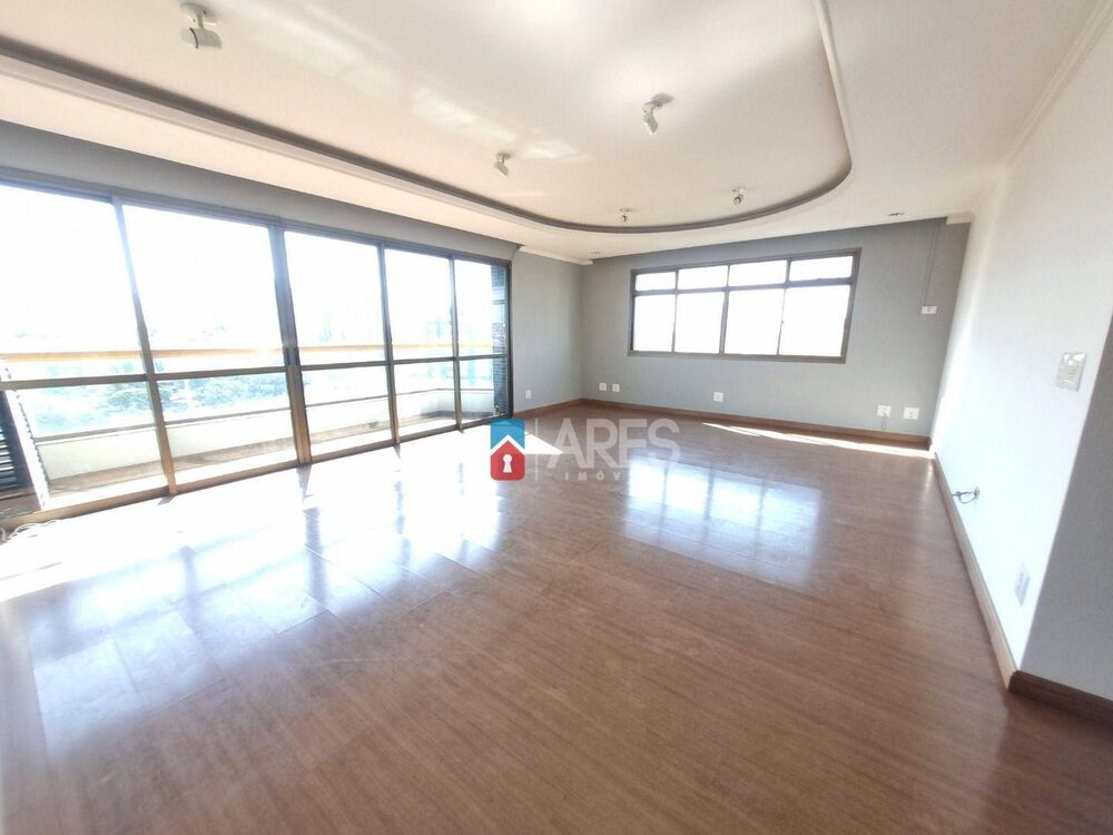 Apartamento, 4 quartos, 250 m² - Foto 2