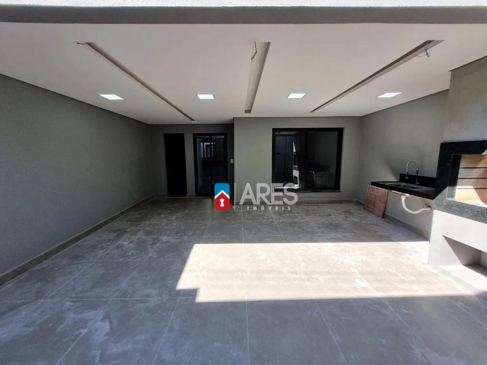 Casa, 3 quartos, 130 m² - Foto 2