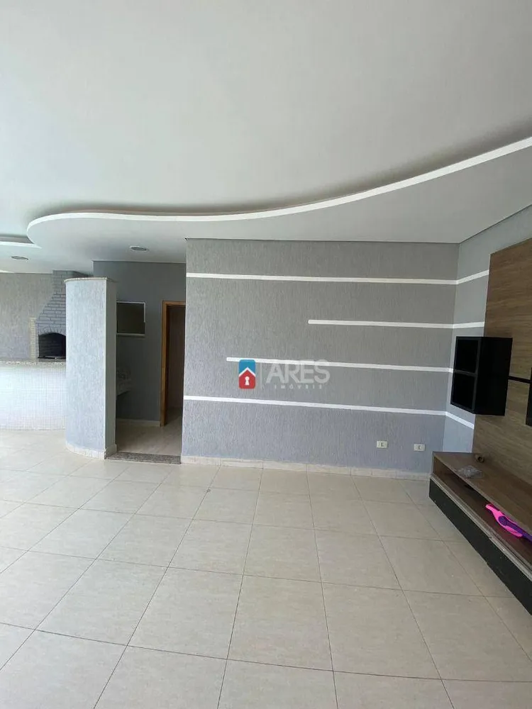 Casa, 3 quartos, 241 m² - Foto 14