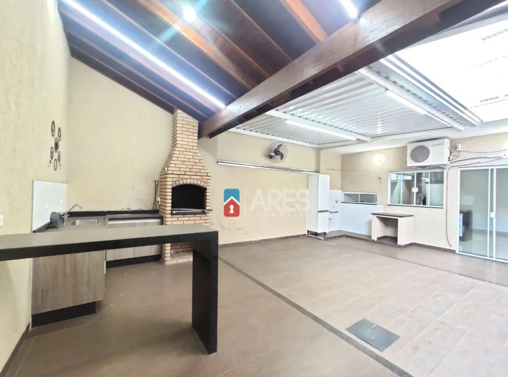 Casa, 3 quartos, 218 m² - Foto 9