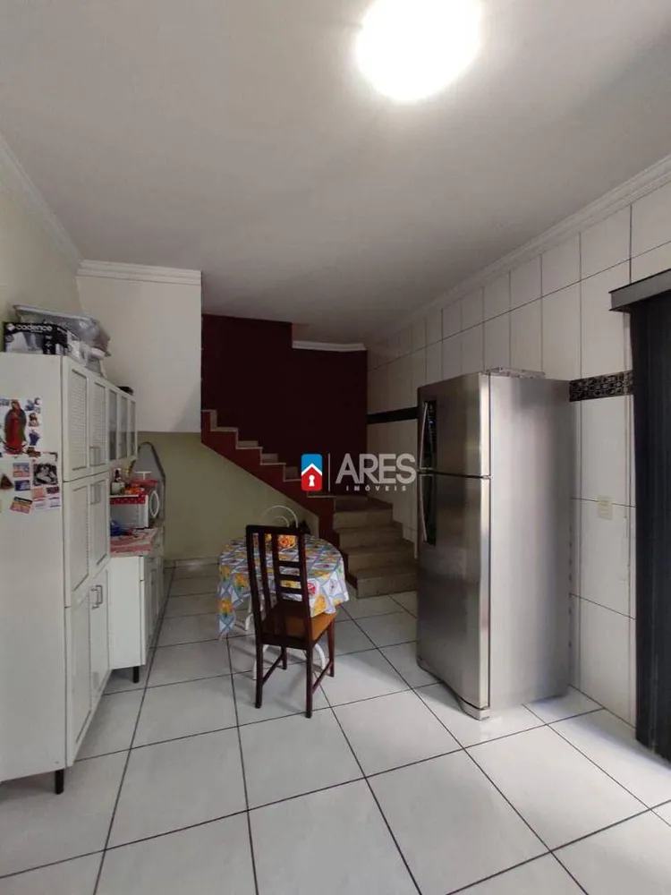 Casa, 4 quartos, 192 m² - Foto 12