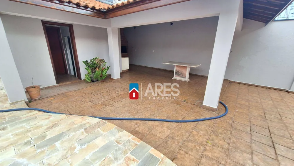 Casa, 3 quartos, 249 m² - Foto 16