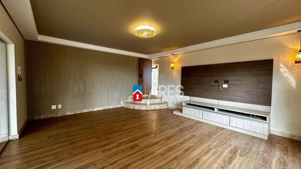 Casa, 3 quartos, 334 m² - Foto 9