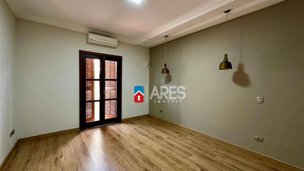Casa, 3 quartos, 334 m² - Foto 4